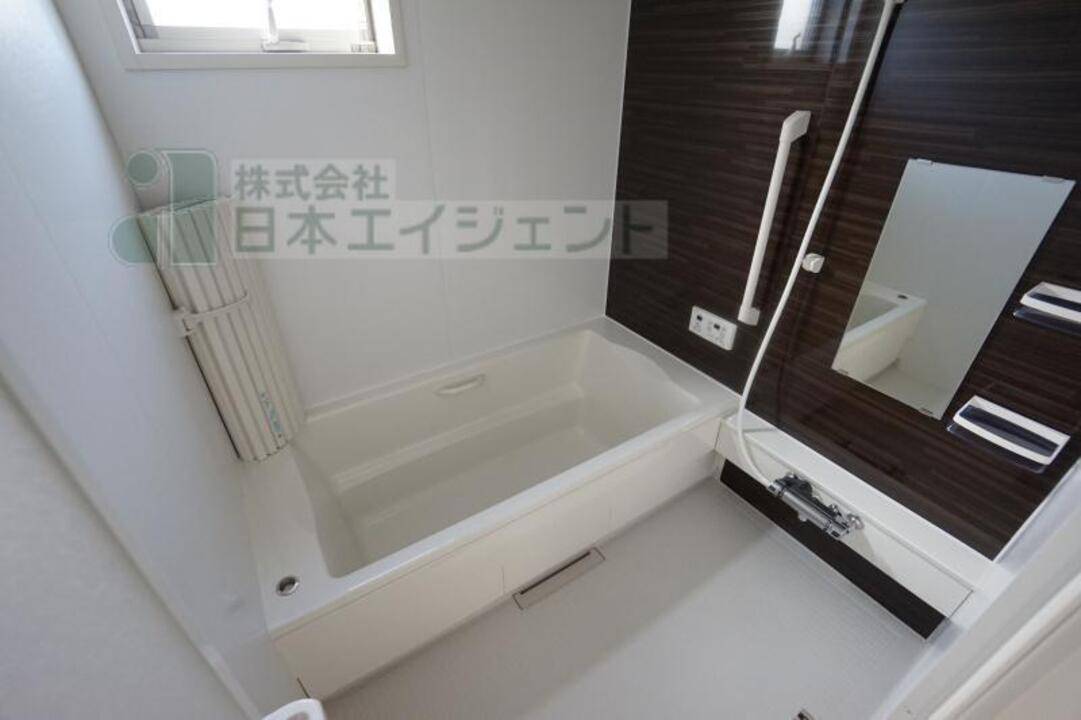 バス・シャワールーム　浴室