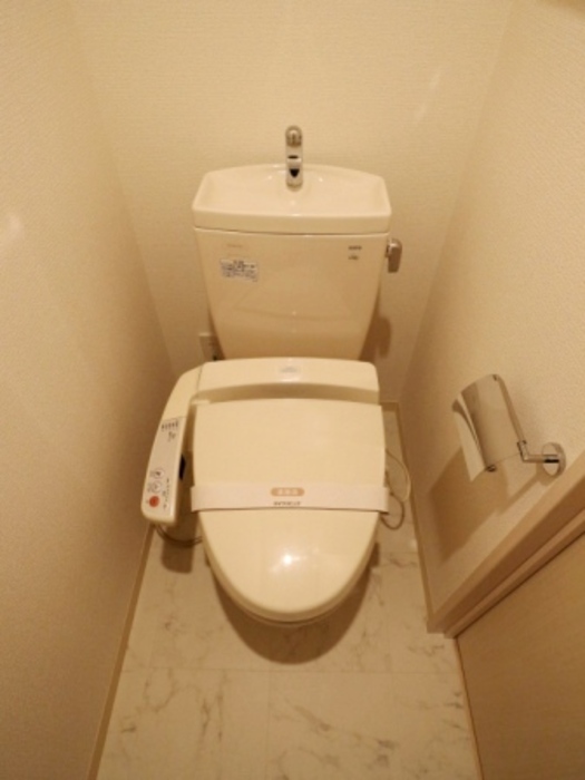 トイレ　コンパクトで使いやすいトイレです