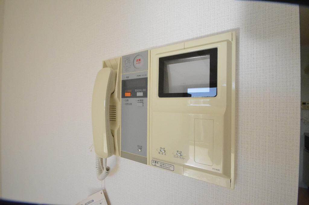 セキュリティ　カメラ付インターホン