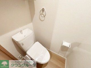 MELLAS小島新田のトイレ写真