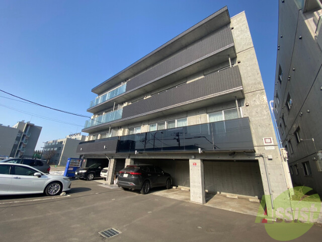 建物外観　札幌市中央区南２２条西「アールズ・コート」