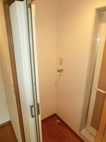 その他　室内洗濯機置き場。