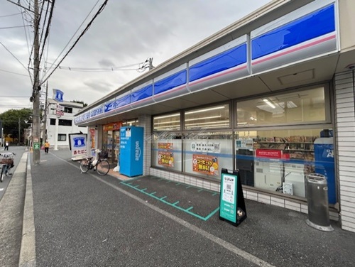 コンビニ　ローソン 横浜八幡町店（コンビニ）まで686m