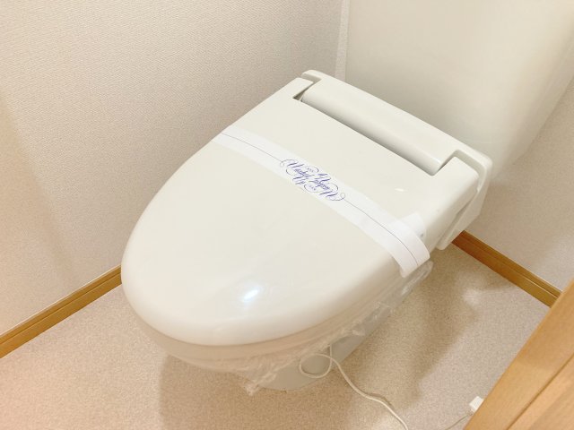 トイレ　スプリームサカイ