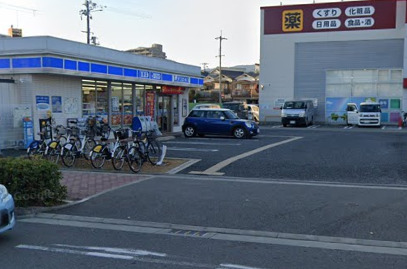 コンビニ　ローソン 西宮南甲子園店（コンビニ）まで335m