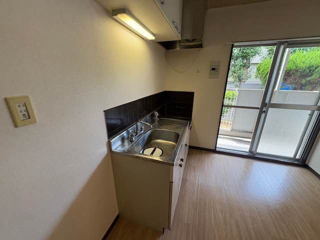 キッチン　シンプルなキッチンです。
