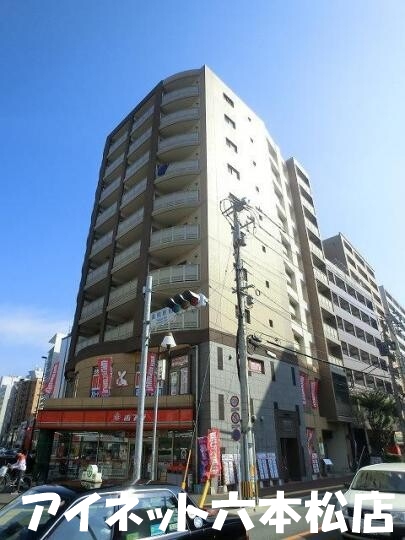 建物外観　薬院駅徒歩1分の好立地マンションの空きが出ました！