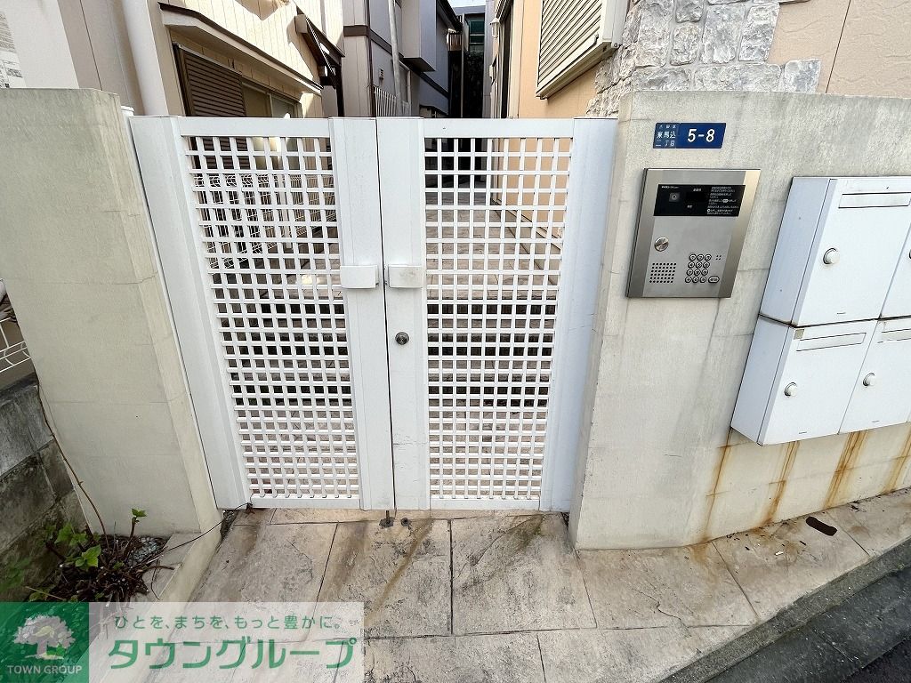 エントランス　エントランス