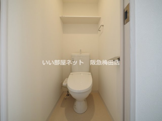 トイレ　同仕様写真となります。