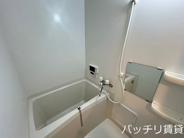 バス・シャワールーム　同型タイプの写真になります　現状優先