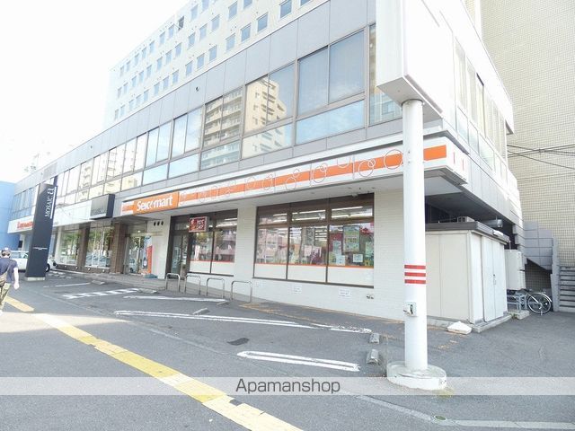 コンビニ　セイコーマート（コンビニ）まで469m