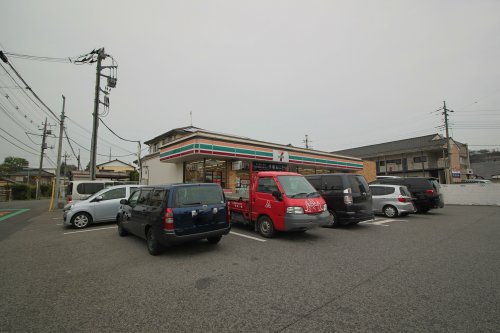 コンビニ　セブンイレブン 松戸東部小学校前店（コンビニ）まで718m