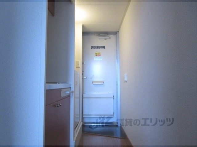 レオパレスitoの玄関写真