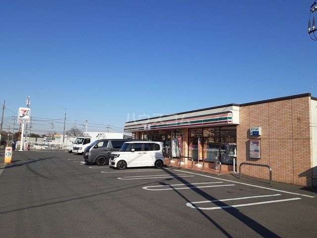 コンビニ　セブンイレブン 藤沢高倉店（コンビニ）まで566m