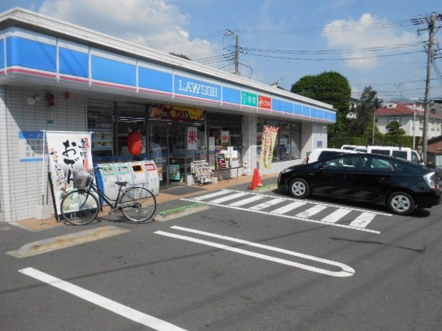 コンビニ　★★ローソン（コンビニ）まで166m