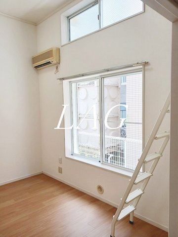 居室・リビング　洋室のお部屋です。