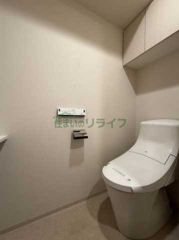 都営新宿線 浜町駅 徒歩1分 12階建 築7年のトイレ写真