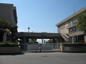 高校・高専　大阪府立貝塚南高校（高校・高専）まで2250m
