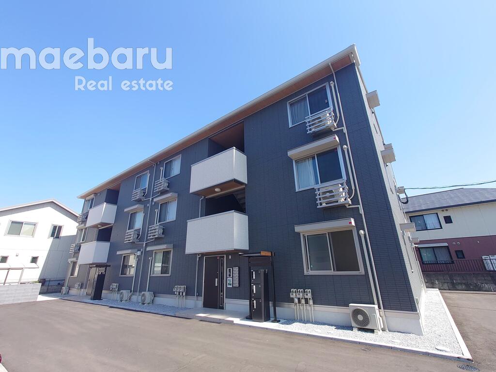建物外観　買い物便利な立地です