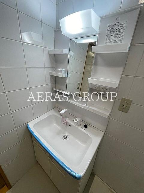 洗面設備　同仕様参考写真