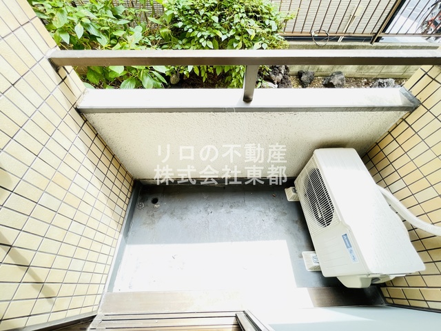 バルコニー　バルコニー付！お天気のいい日は洗濯物も気持ちよく干せますね！