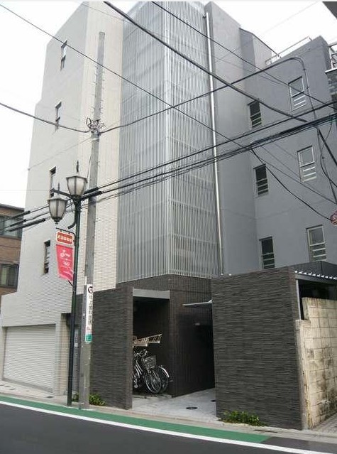 建物外観　鉄筋コンクリートマンション。