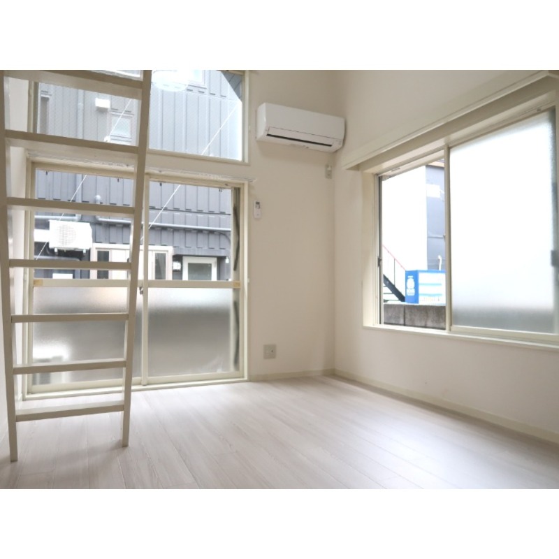 居室・リビング　※別部屋写真参照