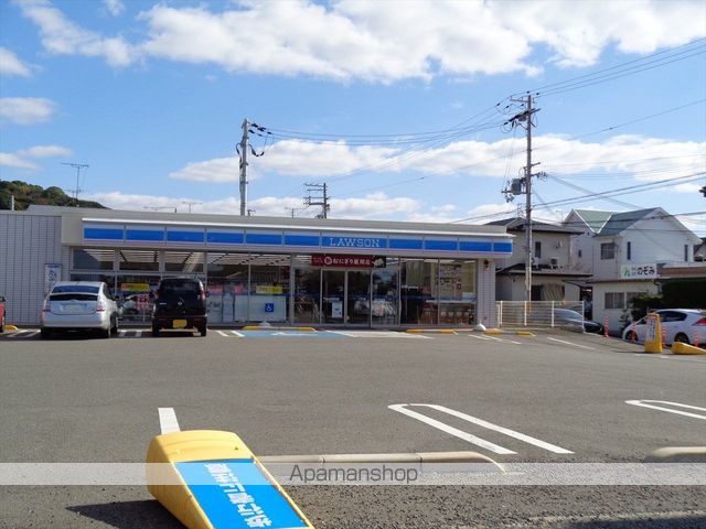 コンビニ　ローソン（コンビニ）まで325m