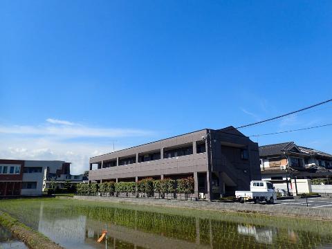 建物外観　外観写真（昼）