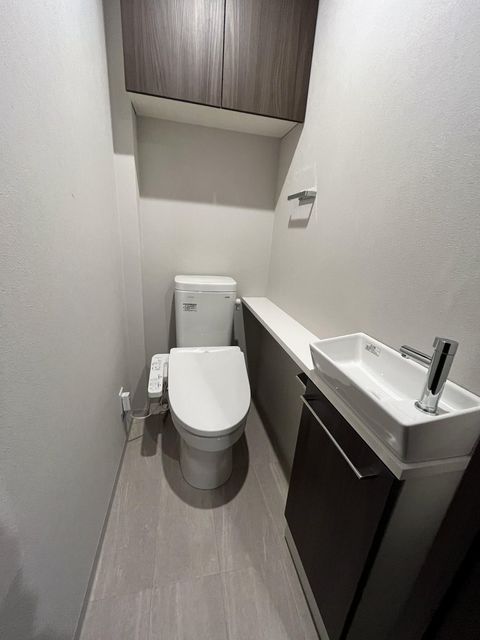 トイレ　別部屋参考写真