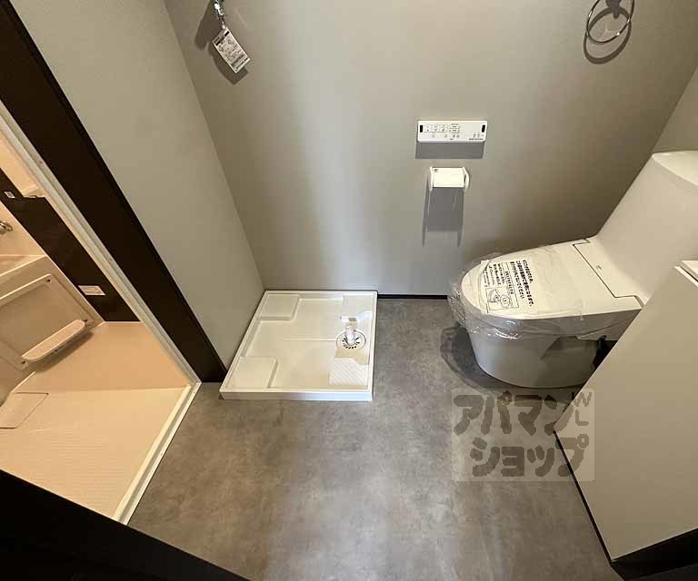 NEST冷泉町の内装写真