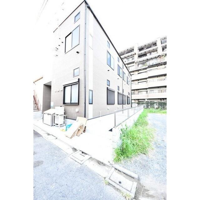 建物外観　外観は落ち着いています