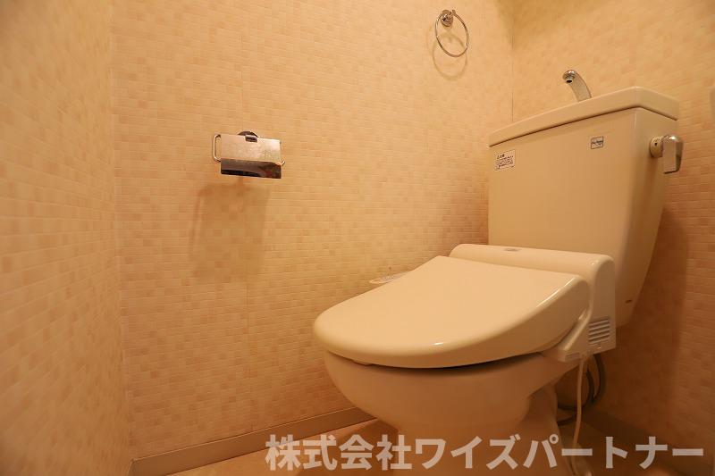 トイレ　※同型タイプの為、現状優先