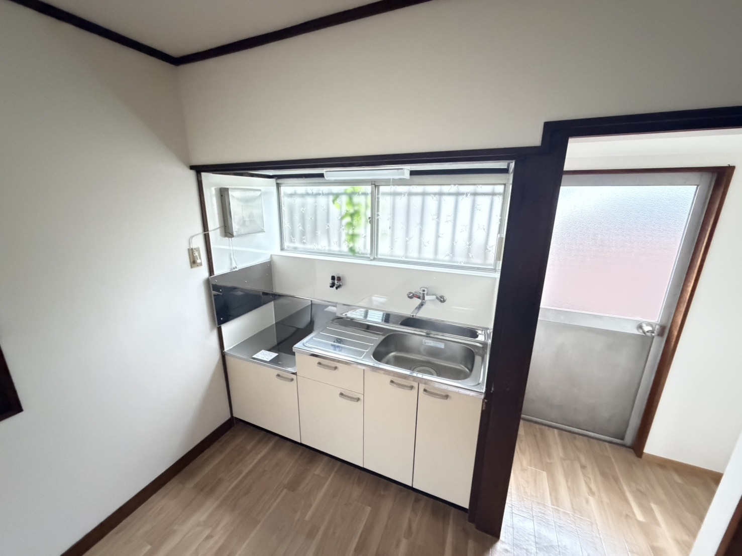 シャトレ塩屋A棟のキッチン写真