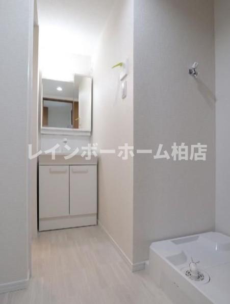その他　同建物。参考写真。