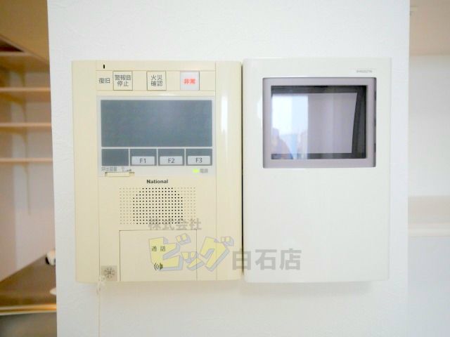 セキュリティ　モニター付きインターホン完備しています♪