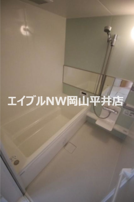 ラ ルーチェの風呂写真