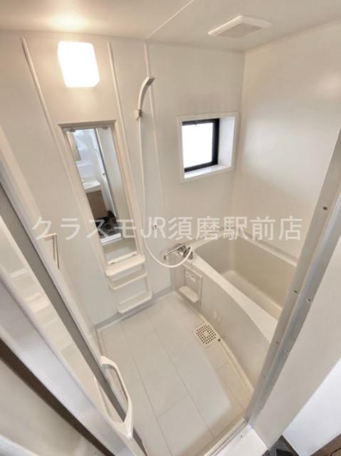 山陽電鉄本線 須磨寺駅 徒歩5分 2階建 築31年の風呂写真