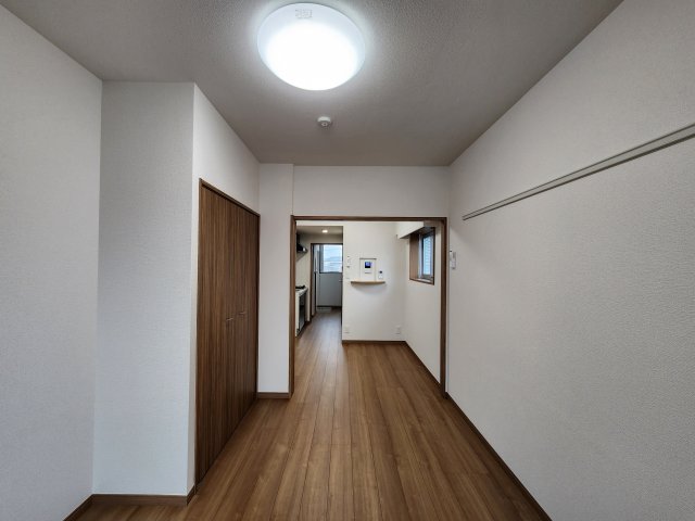 北総線 新柴又駅 徒歩6分 5階建 築1年の居間写真
