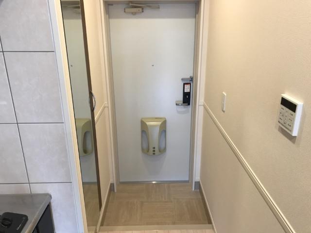 玄関　玄関