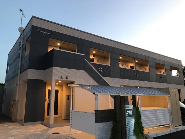 建物外観　外観写真（昼）