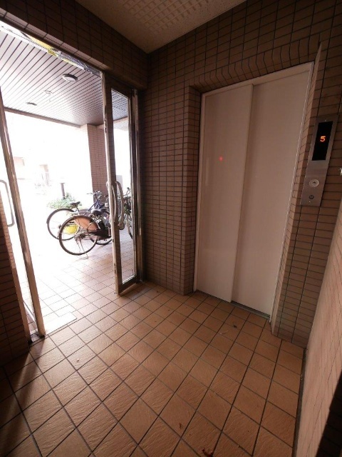 ロビー