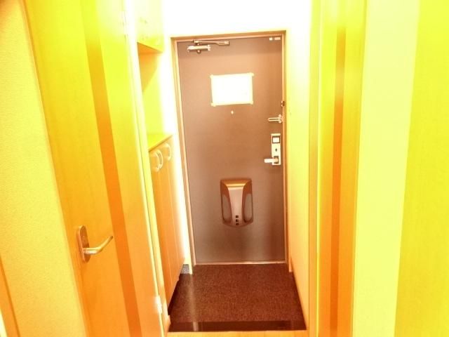 シェルルSの玄関写真