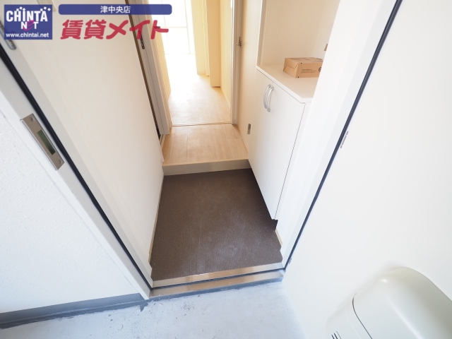 アーバンステージUの玄関写真