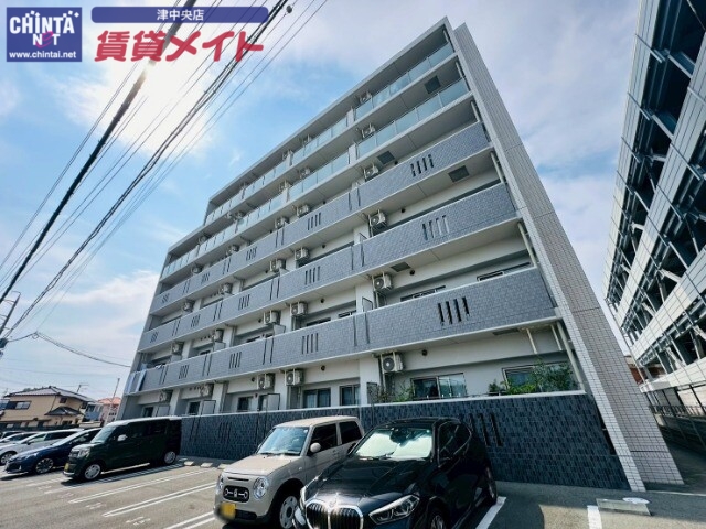 アーバンステージUの外観写真