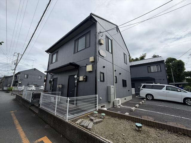 ＪＲ京浜東北線 浦和駅 バス乗車時間：22分 最寄りバス停で下車 徒歩3分 築27年