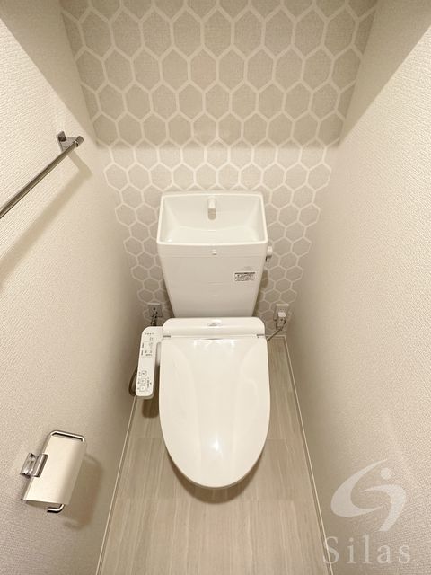 地下鉄御堂筋線 あびこ駅 徒歩9分 3階建 築4年のトイレ写真