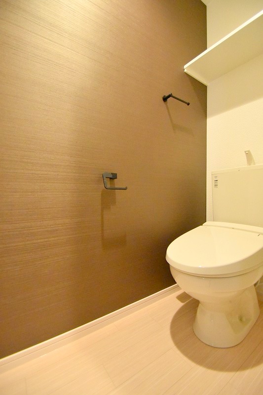 広島電鉄宮島線 草津駅 徒歩3分 3階建 築5年のトイレ写真