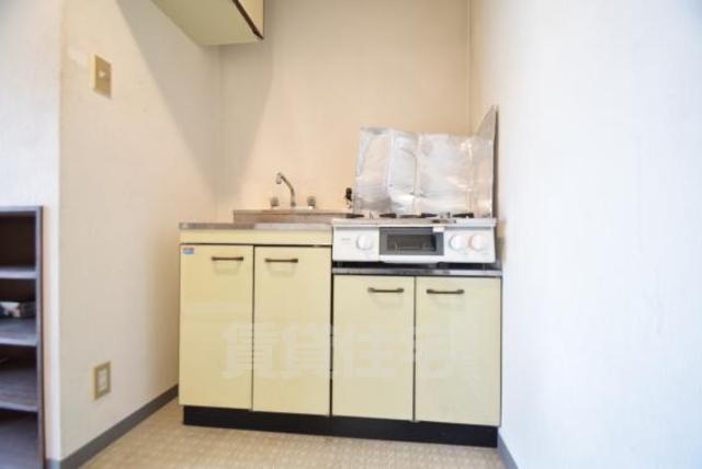 ＪＲ東海道本線 茨木駅 徒歩5分 3階建 築37年のキッチン写真