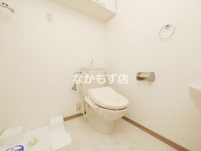 南海高野線 堺東駅 徒歩9分 10階建 築28年のトイレ写真